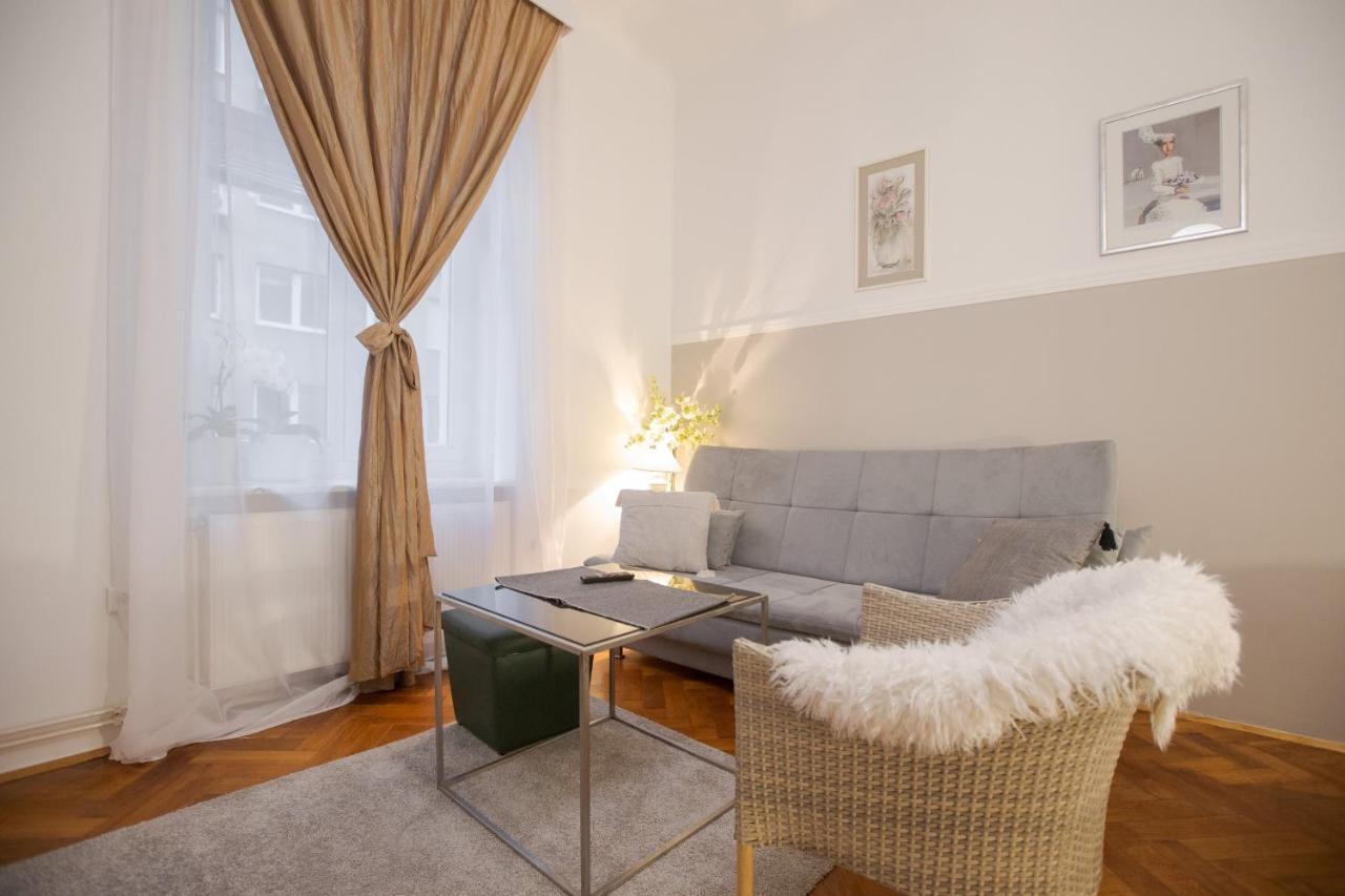 Apartman Manja Zagreb Exterior foto